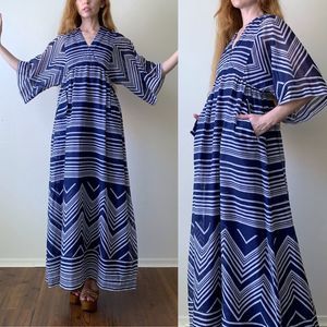 vintage 70s angel sleeve boho maxi dress small